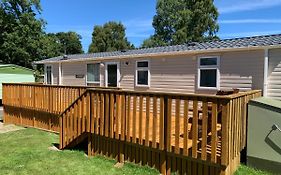 Devine Staycations At 38 Riverside