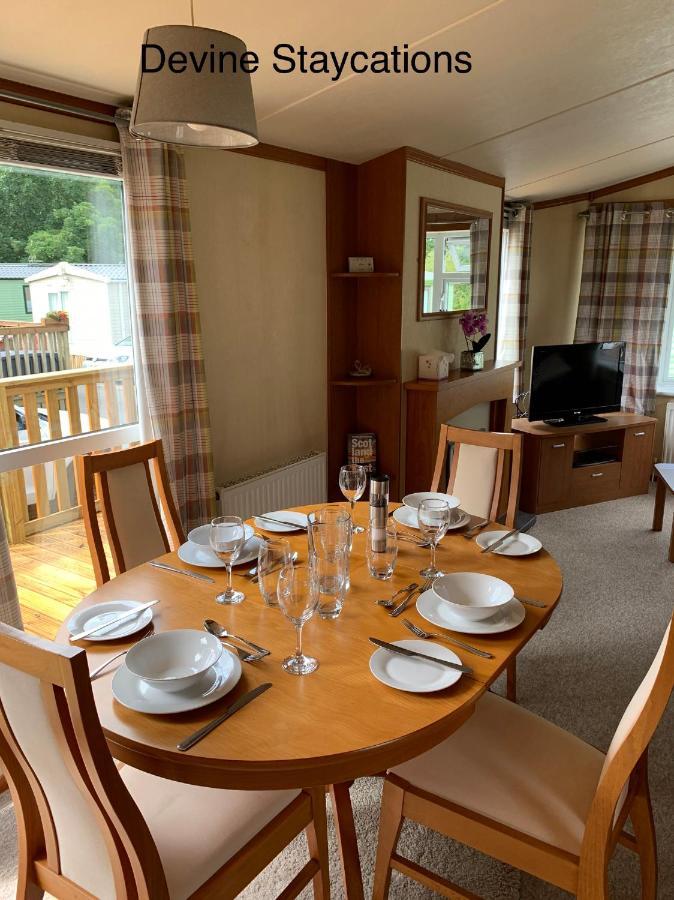 Devine Staycations At 38 Riverside Hawick Exterior photo